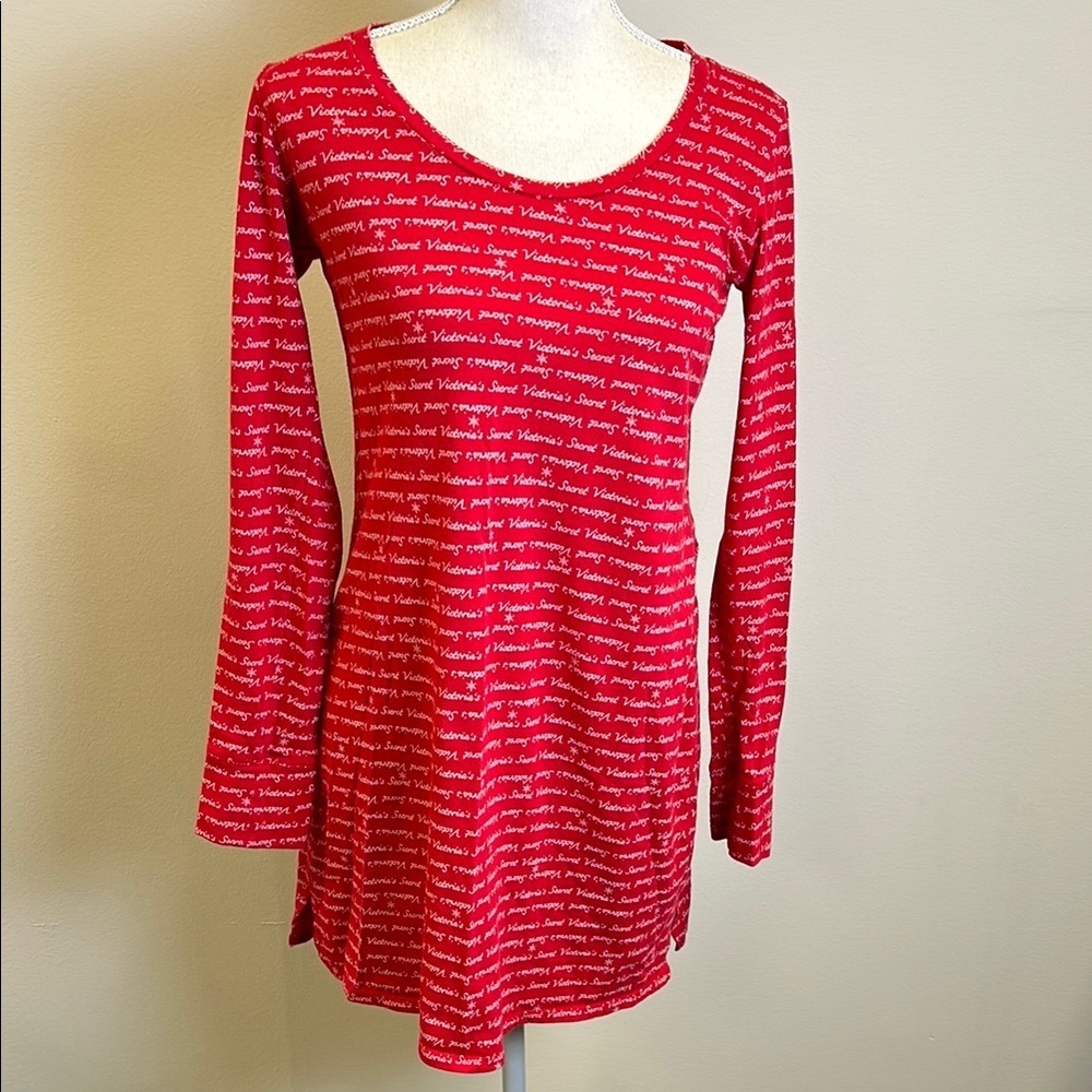 Victoria’s Secret Red Small Long Sleeve Women's Sleep Shirt